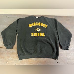 Vintage 90’s Missouri Tigers Crewneck Sweatshirt Size XL